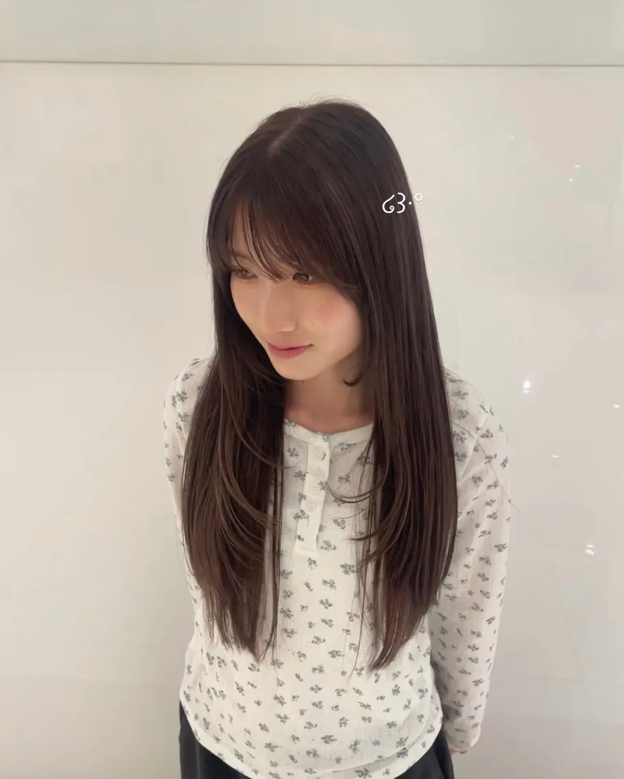 カラー ベージュカラー ブリーチ ブラウンカラー ブラウンベージュ デザインカラー ヘアカラー トリートメント 自然と惹かれる🪷 艶カラー/茉優♩のヘアスタイル