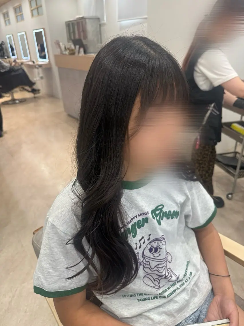 ロング littleesta 那月のヘアスタイル