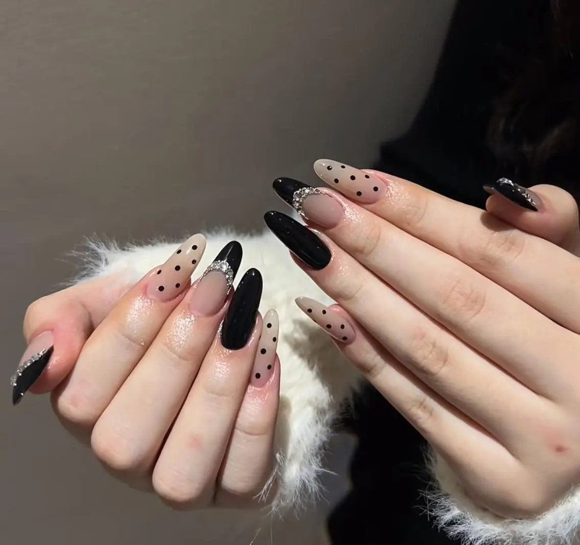 ネイル Molly _nailのネイルデザイン