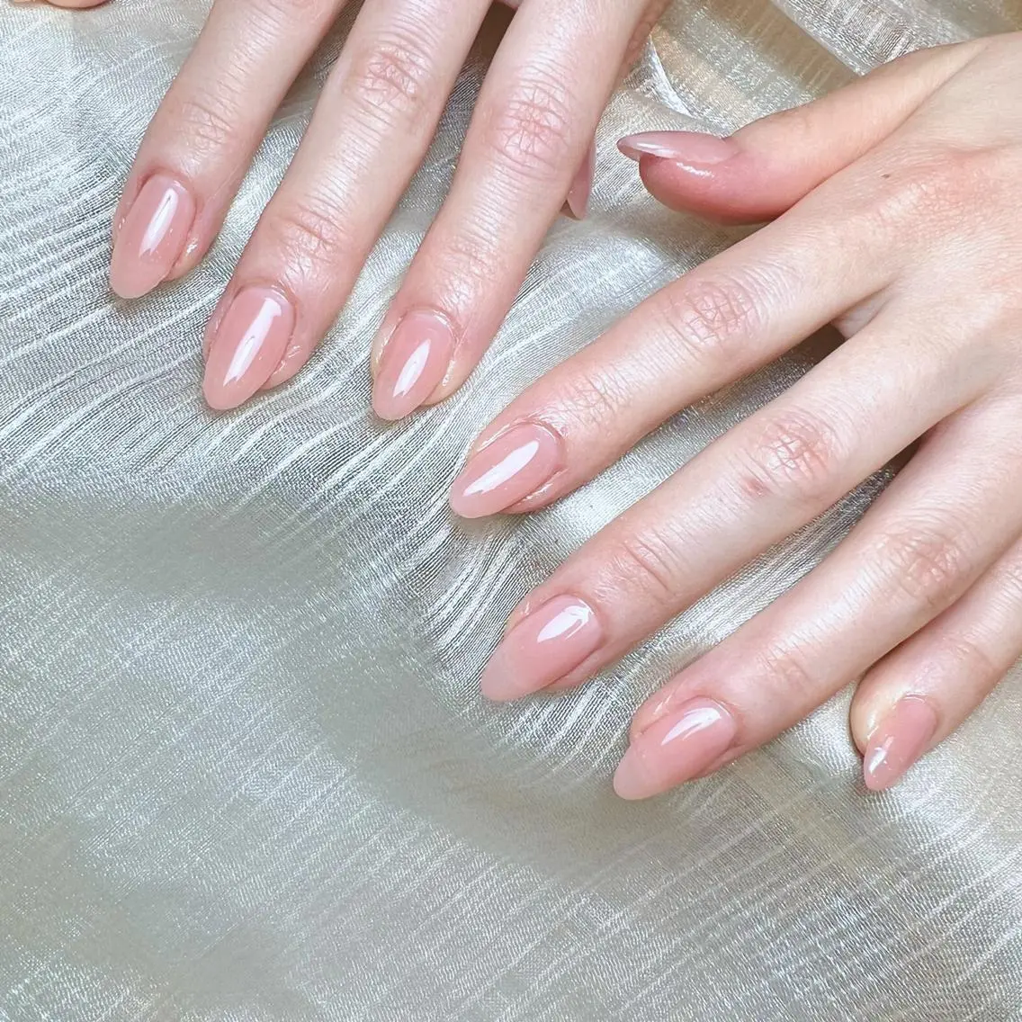 ネイル ハンドネイル RAFFINE haru🦋🩵のネイルデザイン