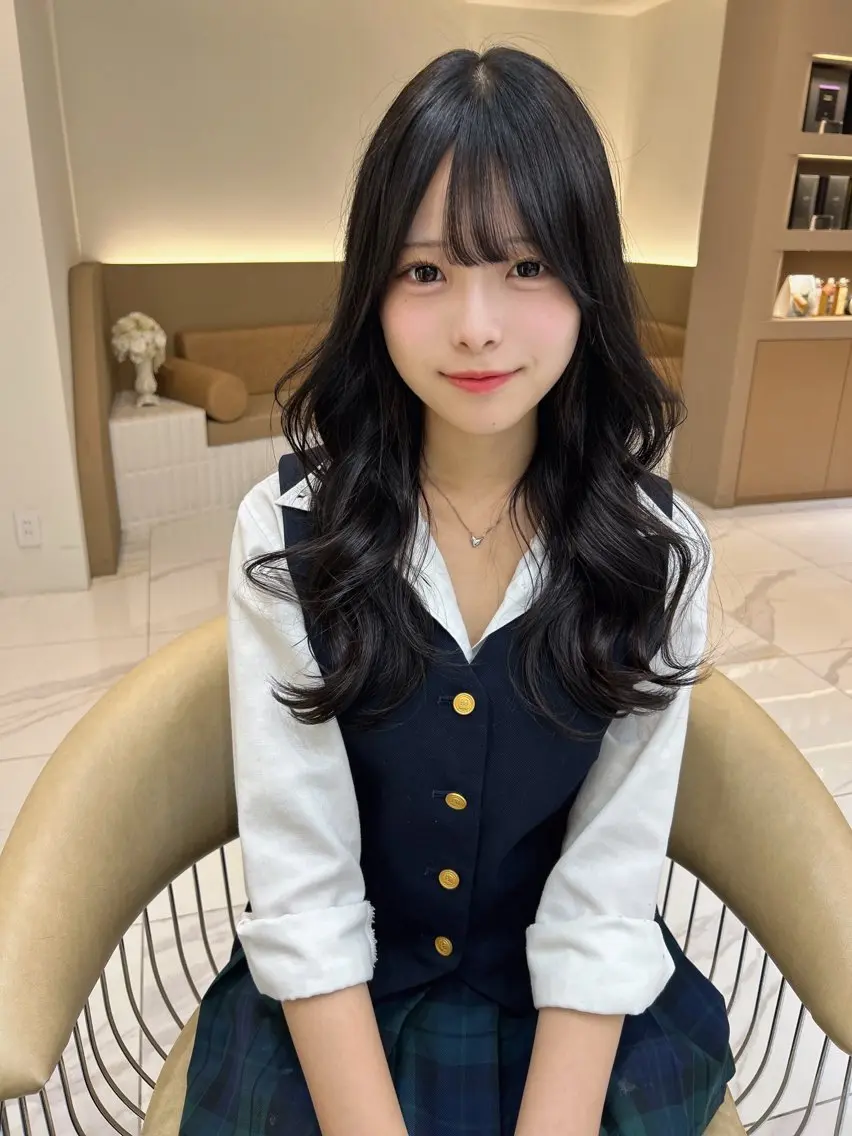 【学割U24限定】カット+透明感カラー+1STEP髪質改善トリートメント+コテ巻きアレンジ♡の写真