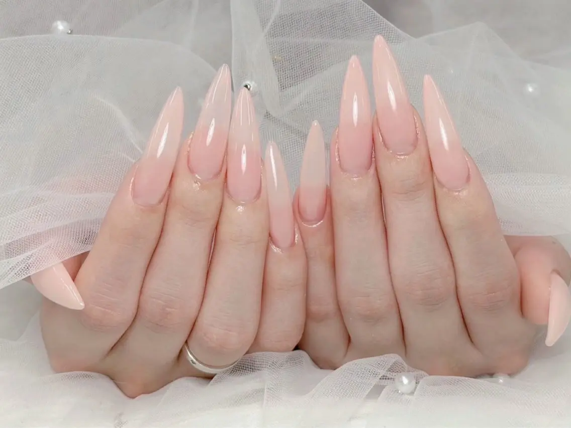 ネイル lucky nail 歌舞伎町のネイルデザイン