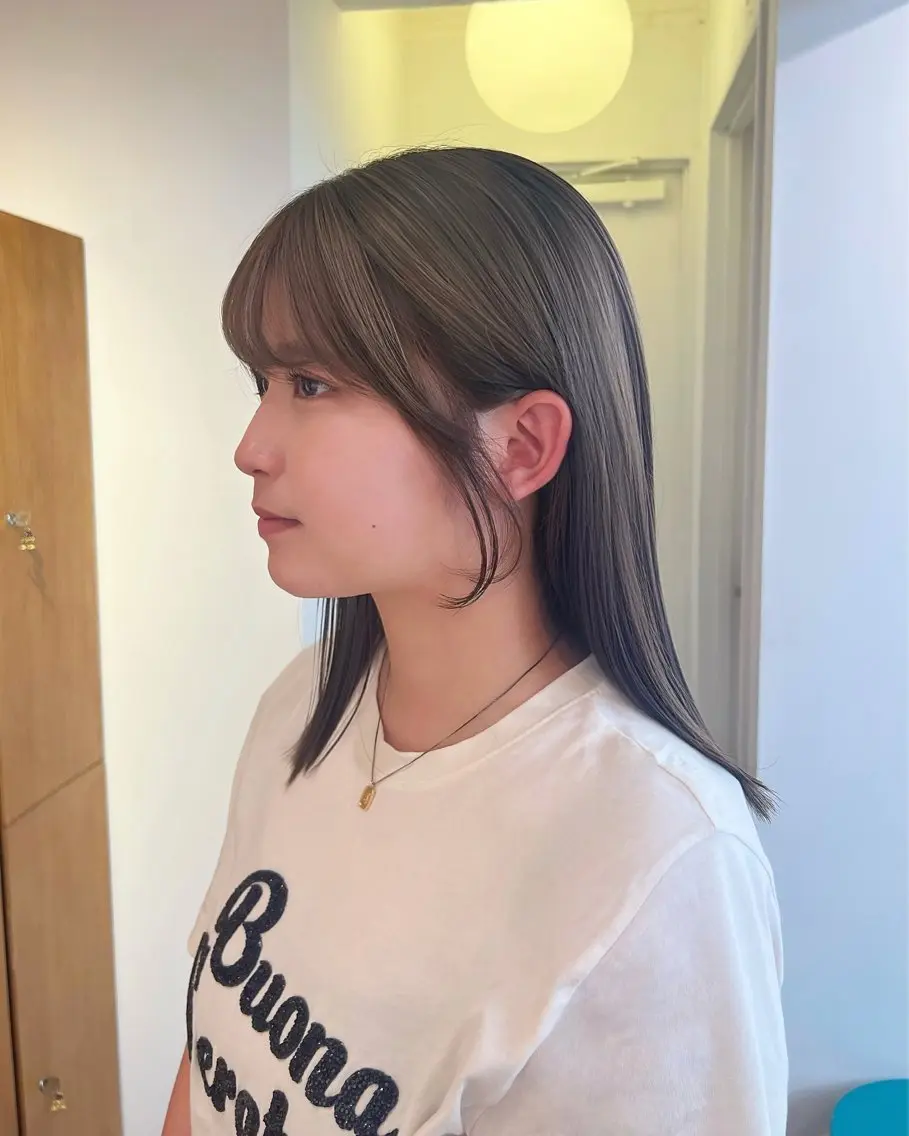 カラー aiko【艶カラー ・ミニモ年内で終了】のヘアスタイル