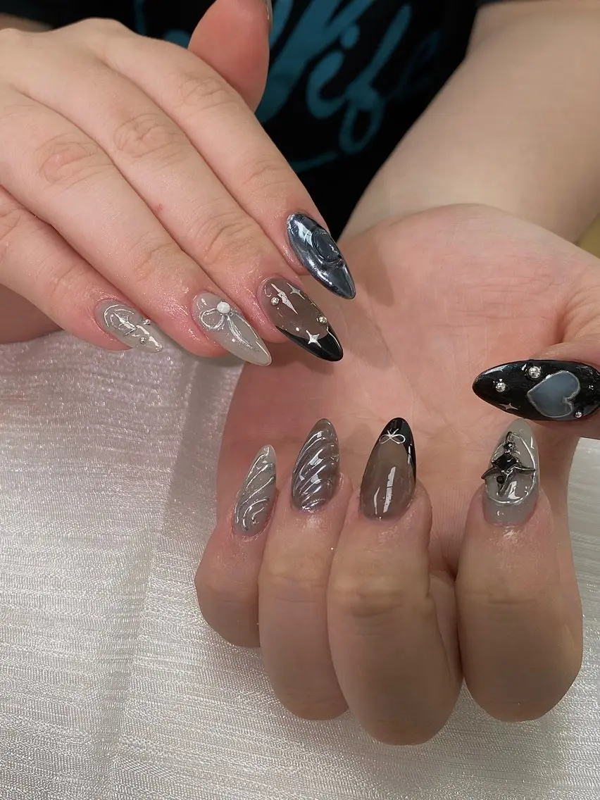 ネイル Iconic Nailのネイルデザイン