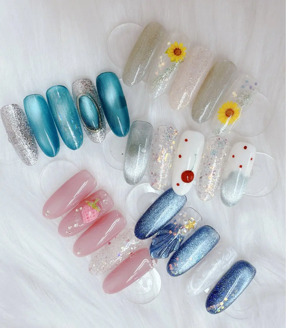 ネイル 胡蝶蘭レディースサロ ンNailMOKAのネイルデザイン