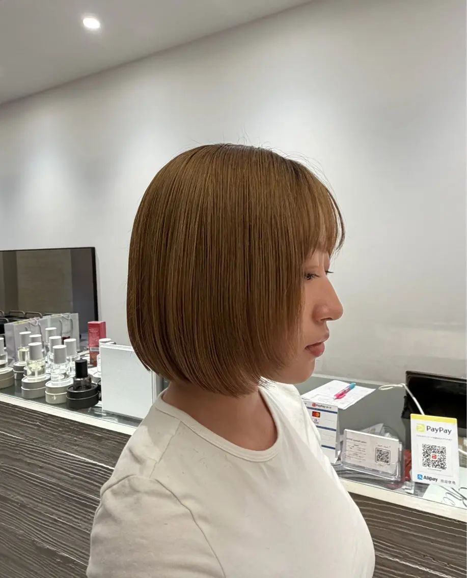 ショート ボブレイヤー ボブ 顔周りカット レイヤーカット 小顔カット カット ナカイフウタ/パーマ /透明感カラーのヘアスタイル