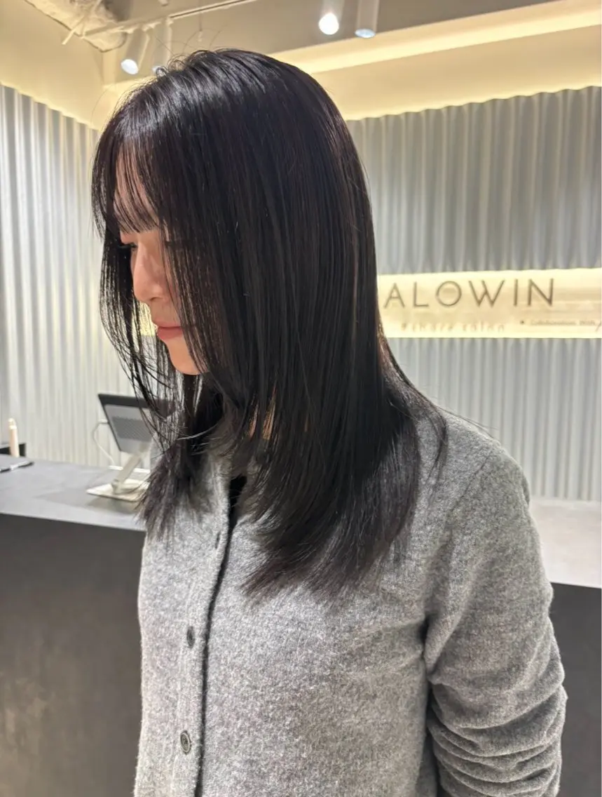 ミディアム カラー ヘアアレンジ グレージュ レイヤーカット カット ヘアカラー トリートメント ヘッドスパ 押切 響　のヘアスタイル