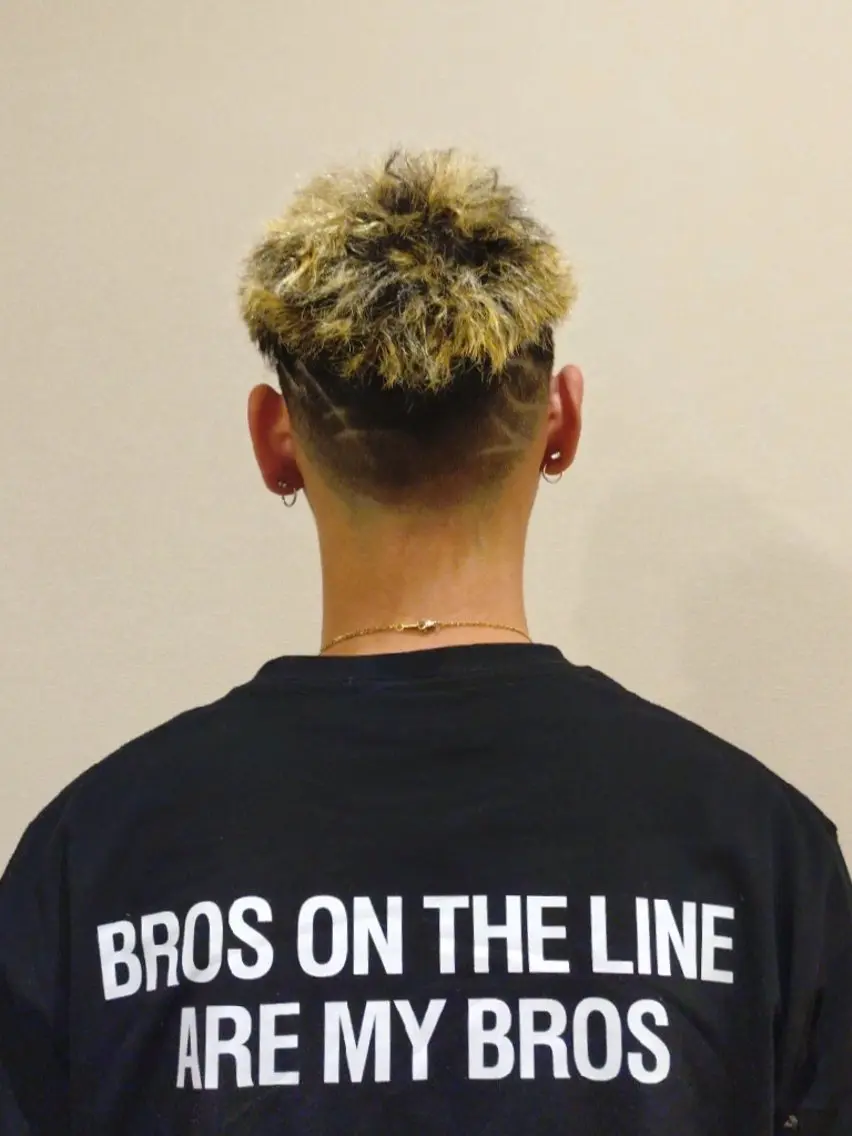 メンズ パーマ フェードカット 宮下 渚のヘアスタイル