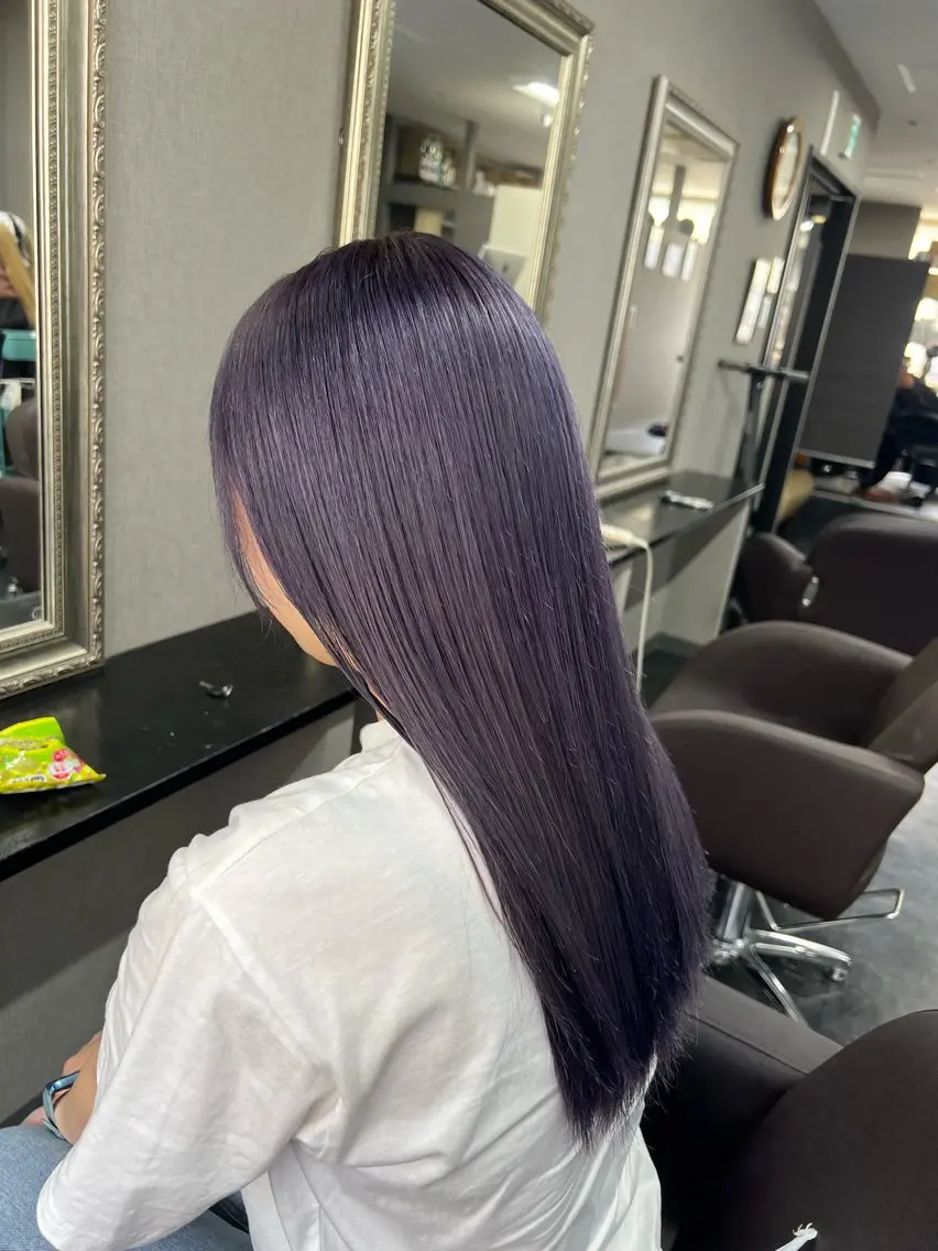 セミロング カラー カット ヘアカラー ハイトーンカラー 坂本 翼のヘアスタイル