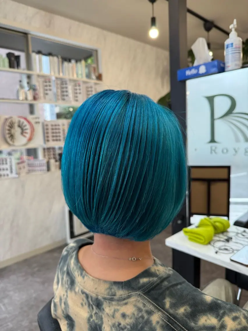 ショート ボブ カット ヘアカラー トリートメント roygbiv ✨髪質改善✨美髪✨のヘアスタイル