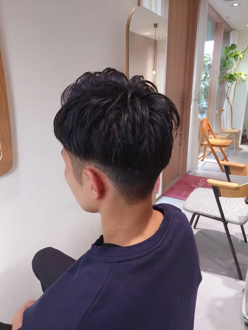 ショート ナカヤマ ヒロトのヘアスタイル