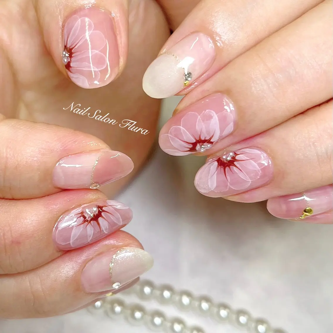 ネイル フラワーネイル NailSalon Fluraのネイルデザイン
