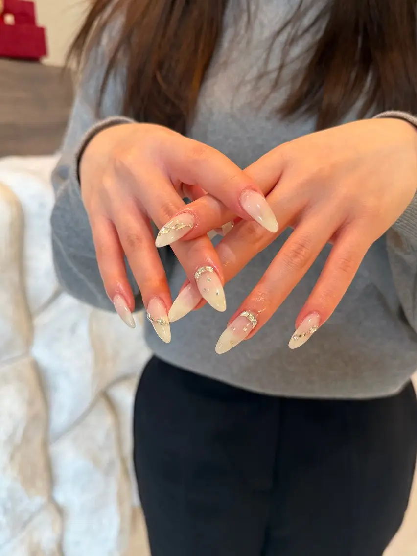 ネイル ハンドネイル nailsalon YOLOのネイルデザイン