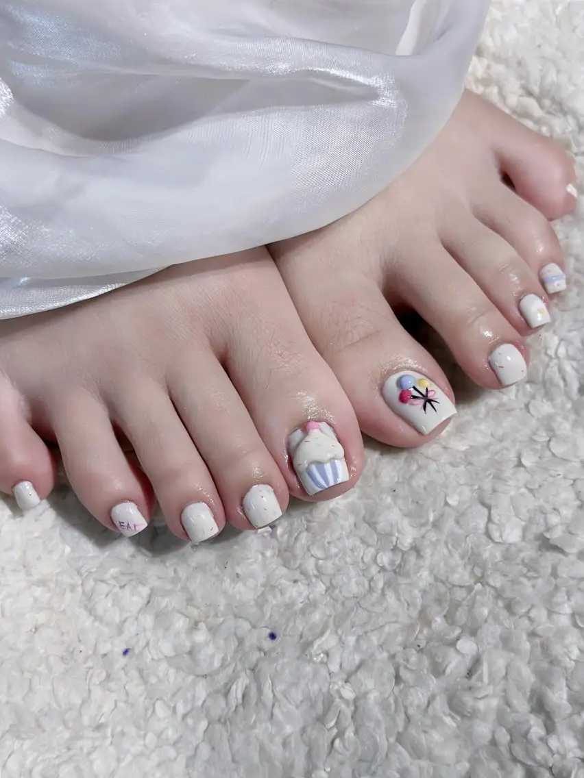 ネイル アートネイル チークネイル ジェルネイル ロングネイル マグネットネイル フットネイル Rin Nail 新大久保店のネイルデザイン