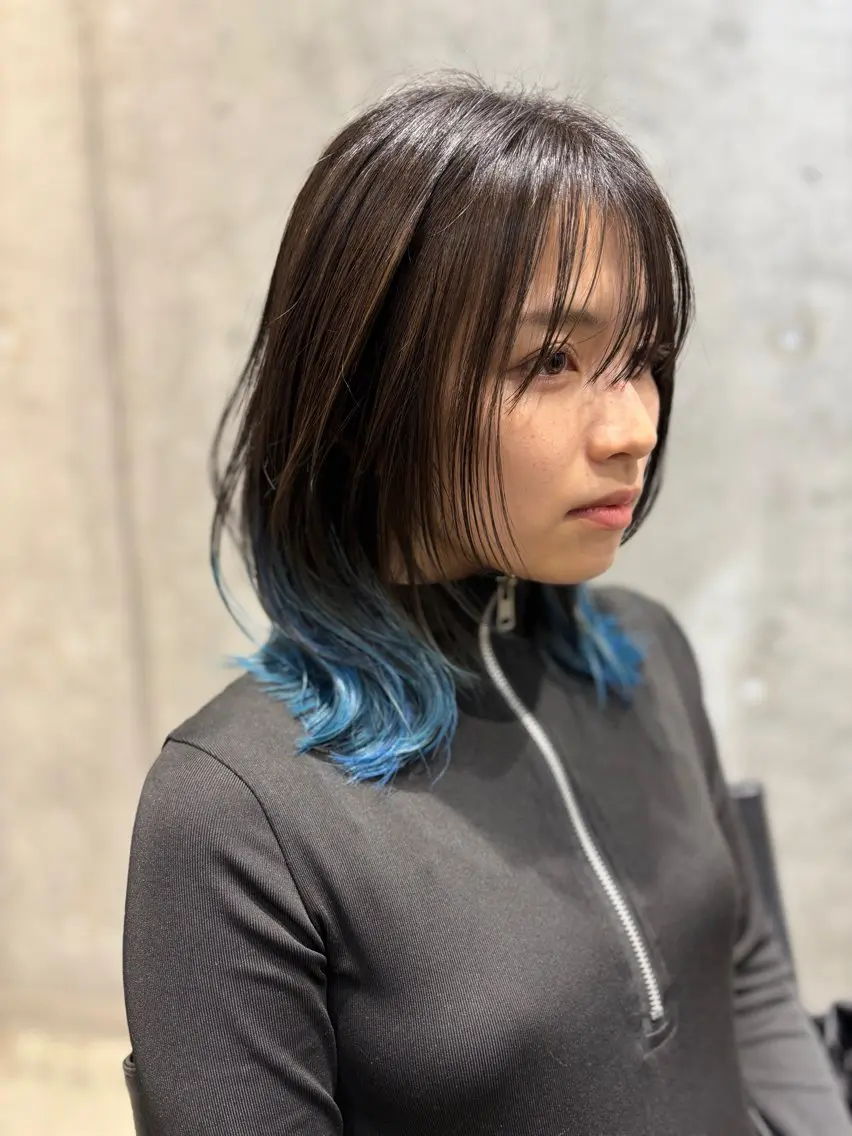ミディアム カラー ブリーチ グラデーションカラー 西川 賢一のヘアスタイル