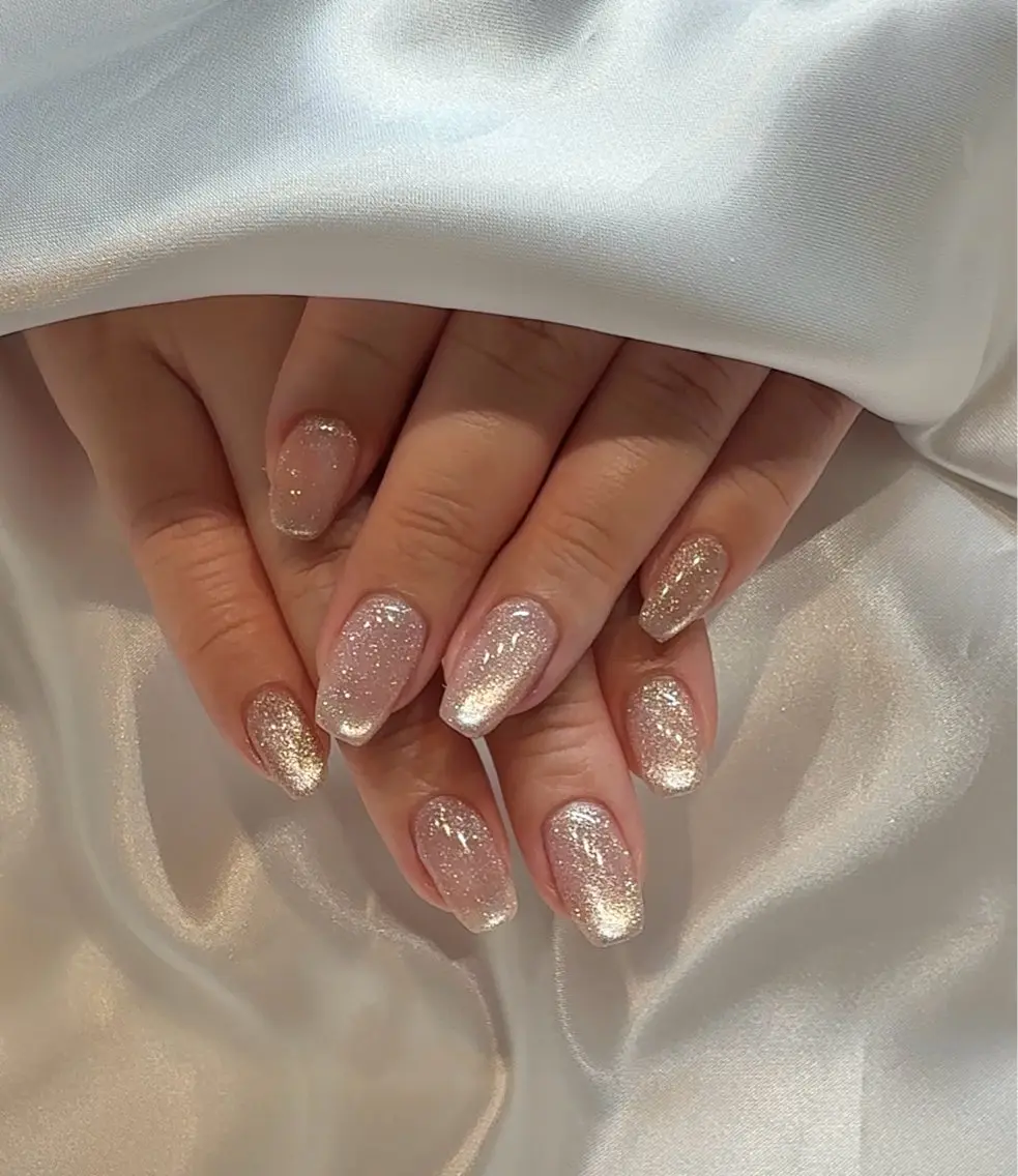 ネイル オーロラネイル フラッシュネイル キラキラネイル ラメ(グリッター) nail Latteのネイルデザイン