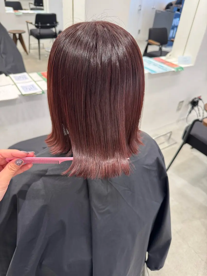 ショート カラー ピンクカラー 萩原 紗妃のヘアスタイル