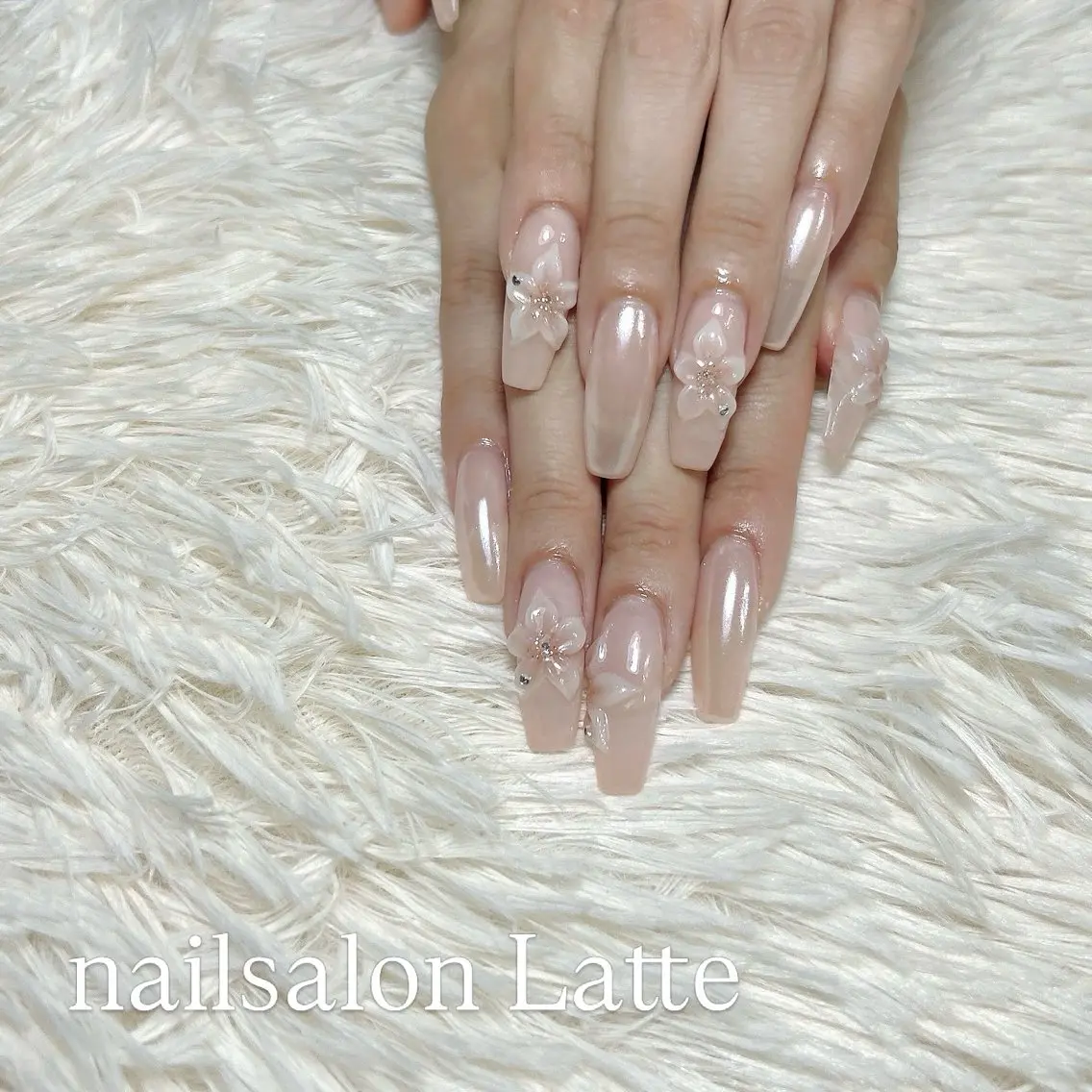 ネイル Nailsalon Latteのネイルデザイン
