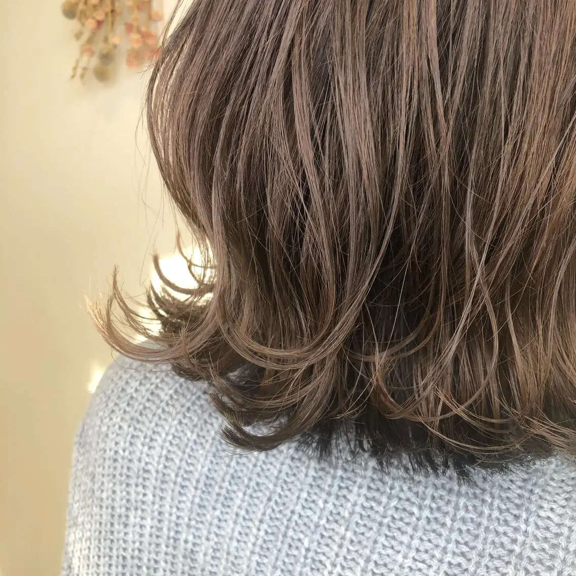ミディアム カット ヘアカラー トリートメント 松佐 ゆかりのヘアスタイル