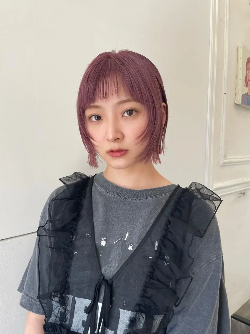 ショート カラー ベージュカラー 透明感カラー ピンクカラー ピンクベージュ 顔まわりレイヤー 前田 雄のヘアスタイル