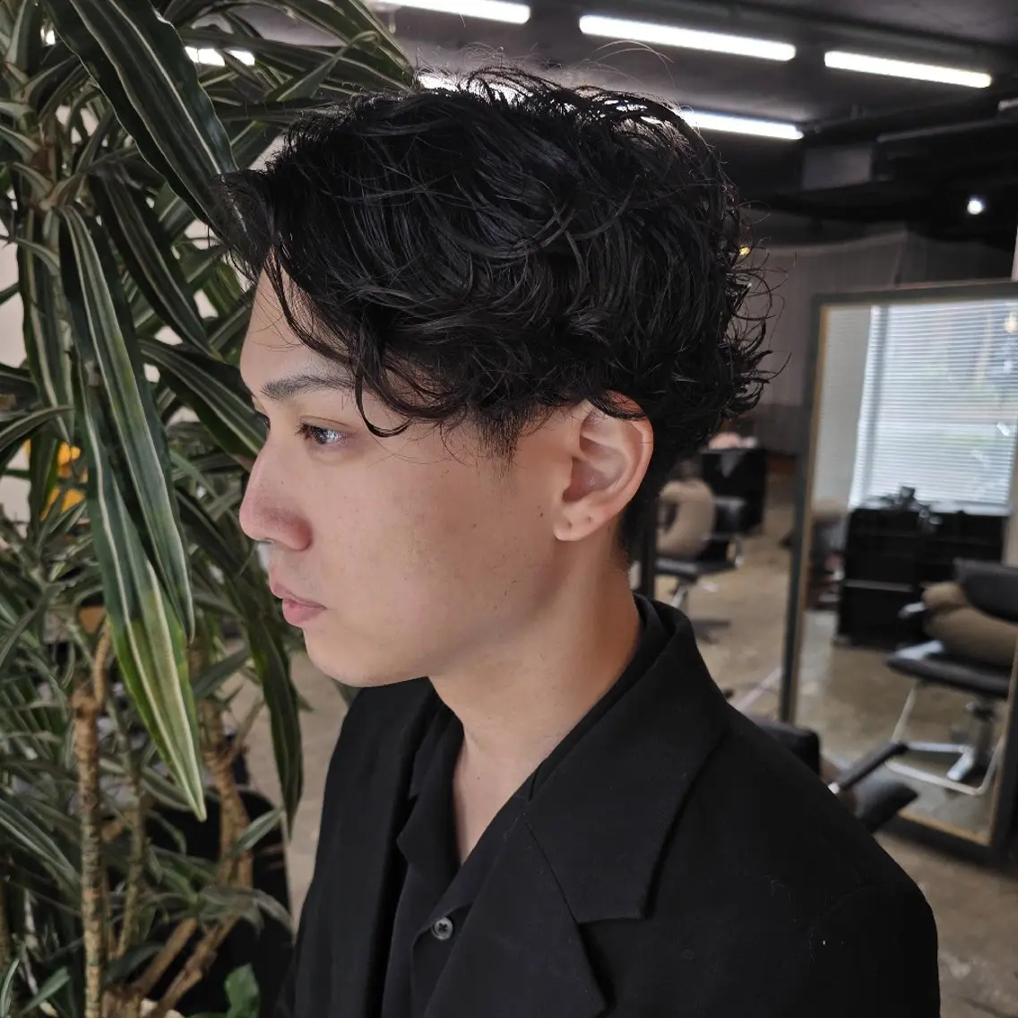 ショート パーマ メンズ カット ハヤシ マユ ✂ 府中美容室のヘアスタイル