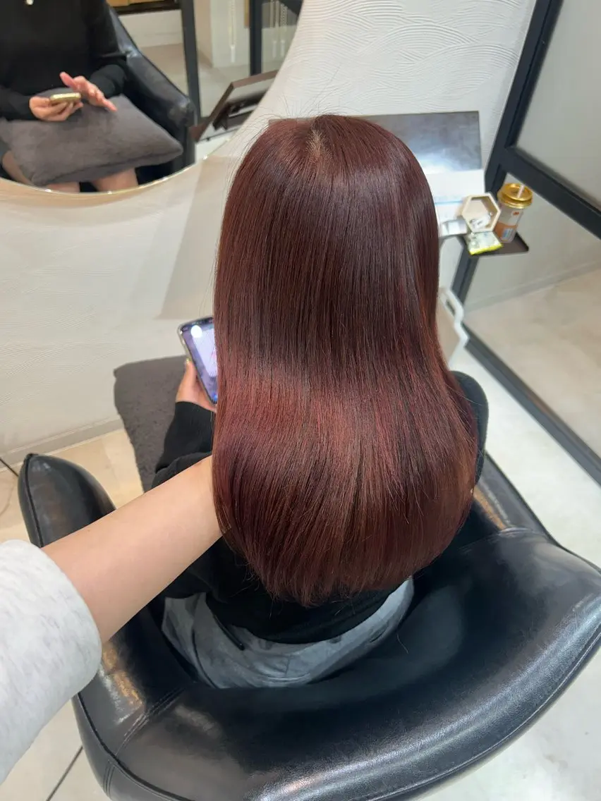 ミディアム カラー カット ヘアカラー トリートメント 🤍透明感/韓国風 🤍サクラギヒトミのヘアスタイル