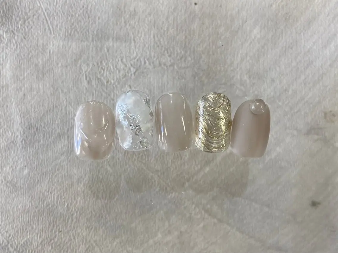 ネイル GLADnail Natsukiのネイルデザイン