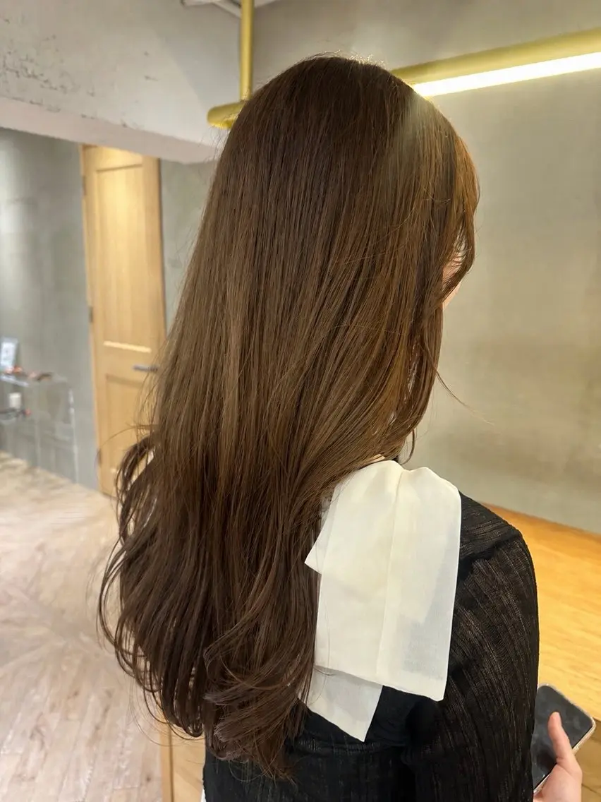 ロング カラー ヘアカラー トリートメント あやか🩰 カラーモデル/栄のヘアスタイル