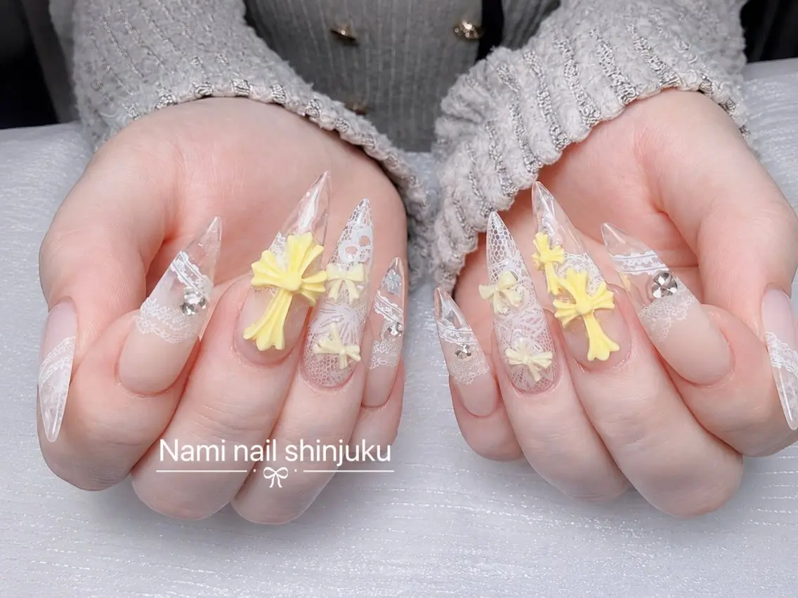 ネイル 長さ出し ガーリー 韓国ネイル ロングネイル 持ち込み ハンドネイル Nami nail salonのネイルデザイン