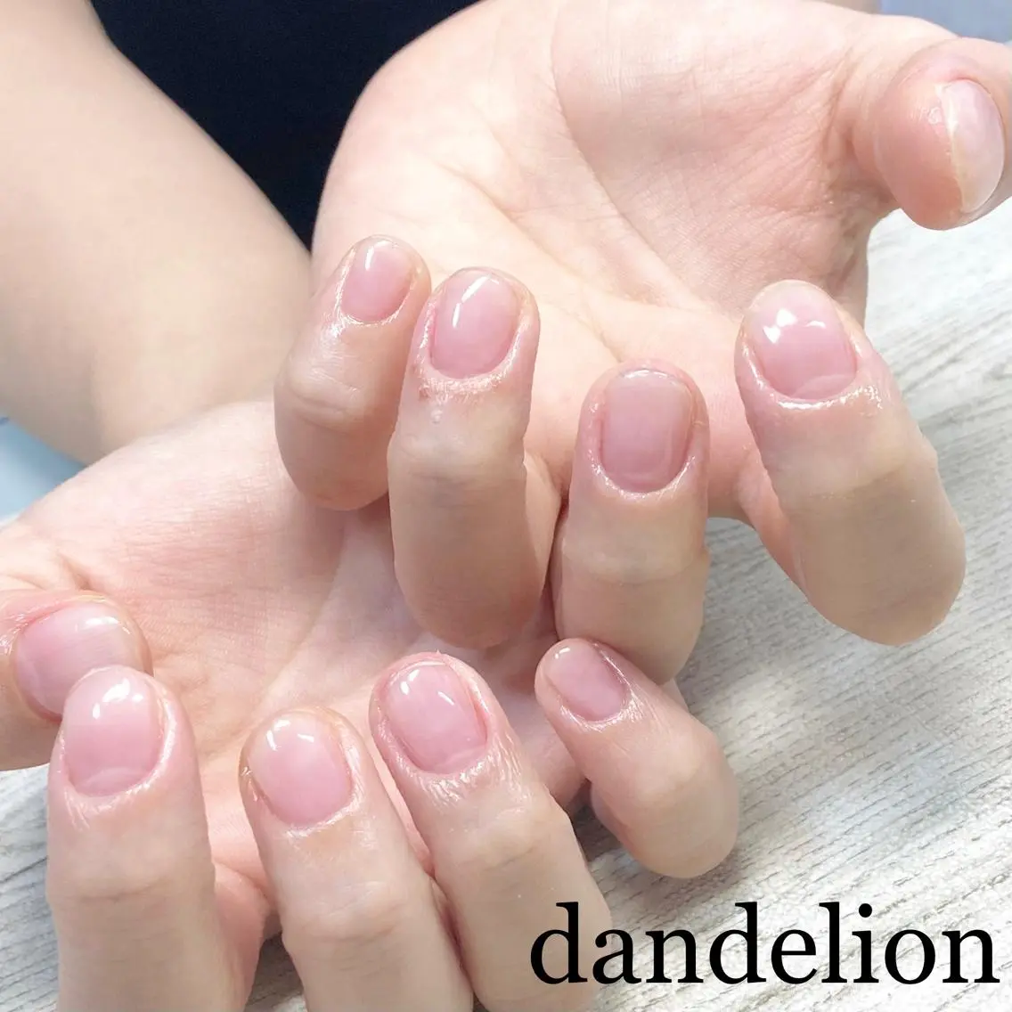 ネイル ハンドネイル ハンドケア dandelion ダンデライオンのネイルデザイン