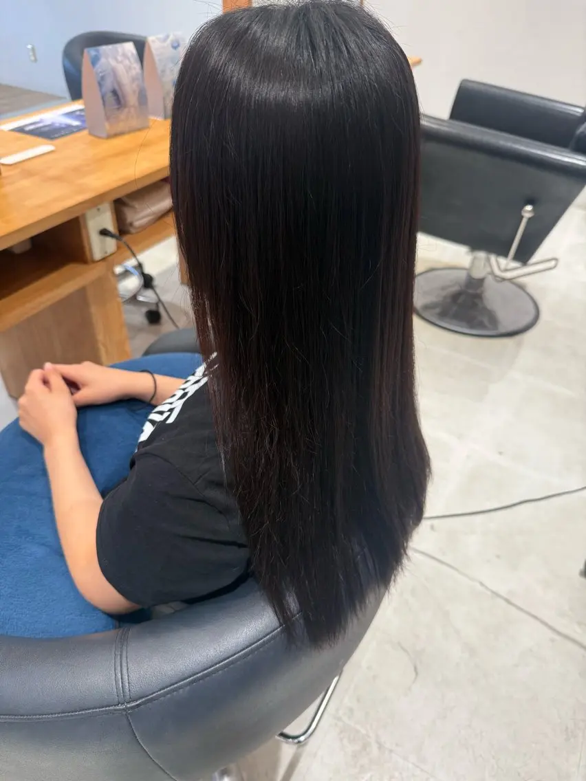 ロング レイヤーカット ローレイヤー カット 縮毛矯正 花田 梨佳のヘアスタイル