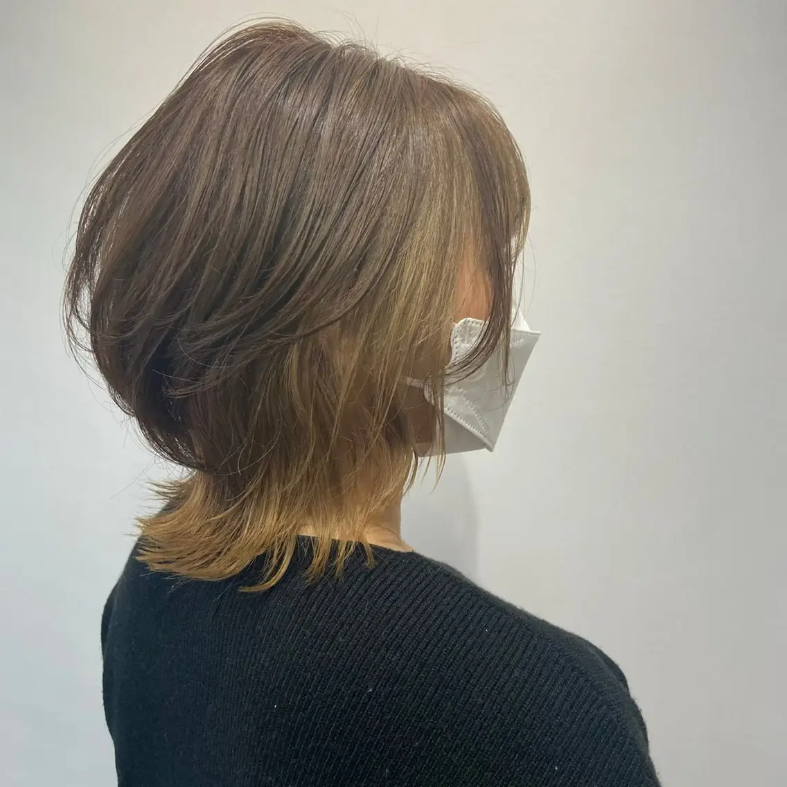 ミディアム カラー ブラウンカラー ダブルカラー イエローカラー SHOEI／艶カラー /レイヤーカットのヘアスタイル