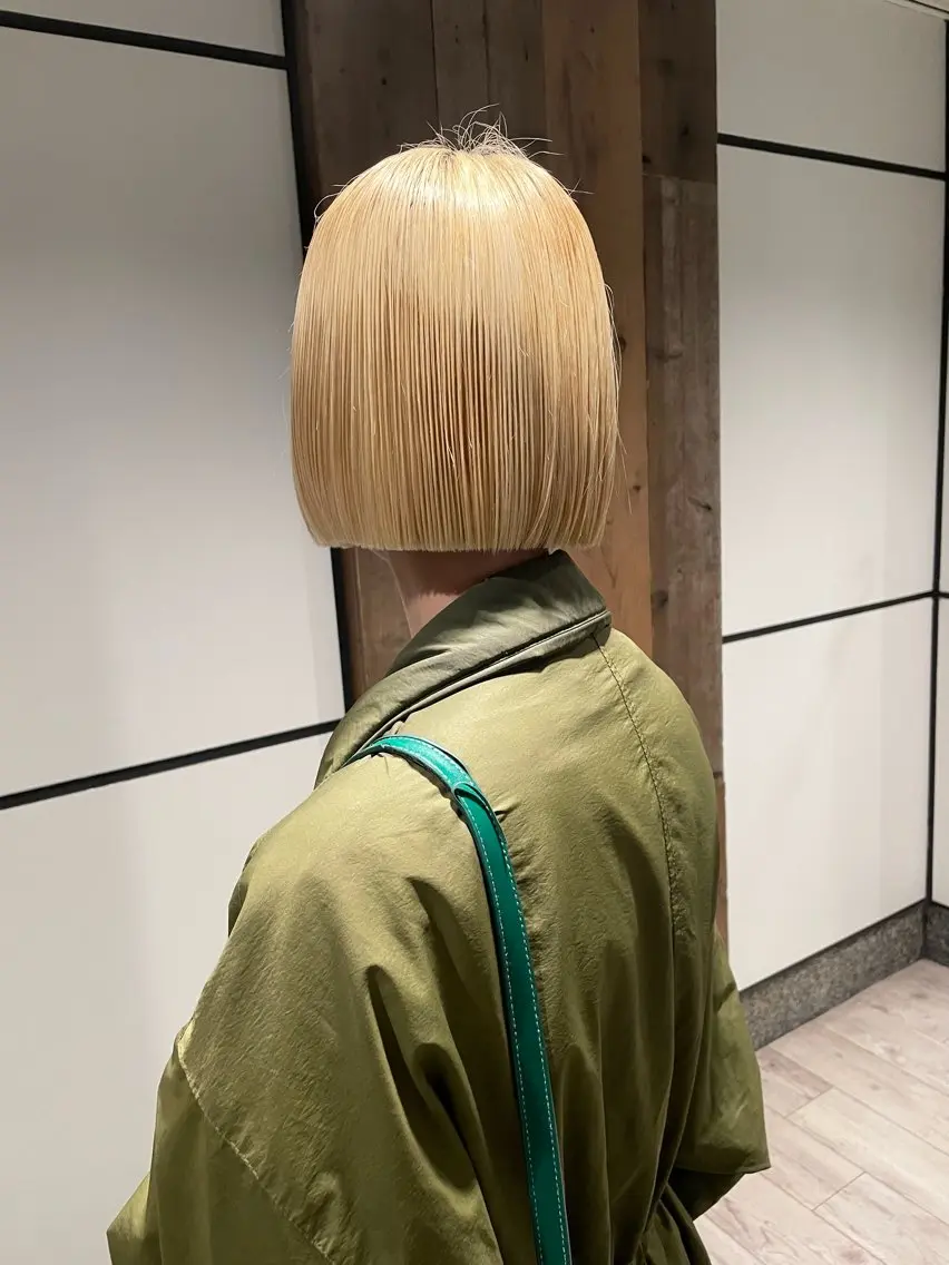 ショート カラー ハイトーンカラー ボブ ヘアカラー 渋谷 留菜のヘアスタイル