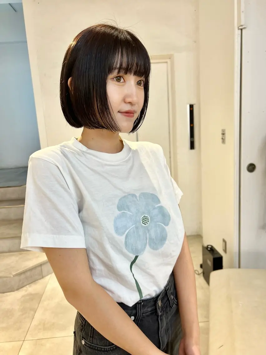 ショート カラー ボブ 顔周りカット/透明感 カラー✂️MEIのヘアスタイル