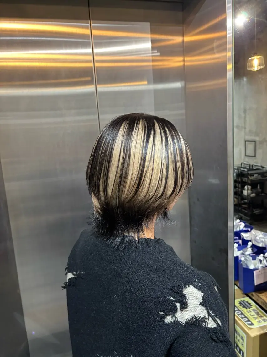 カラー デザインカラー ア ユ ミのヘアスタイル