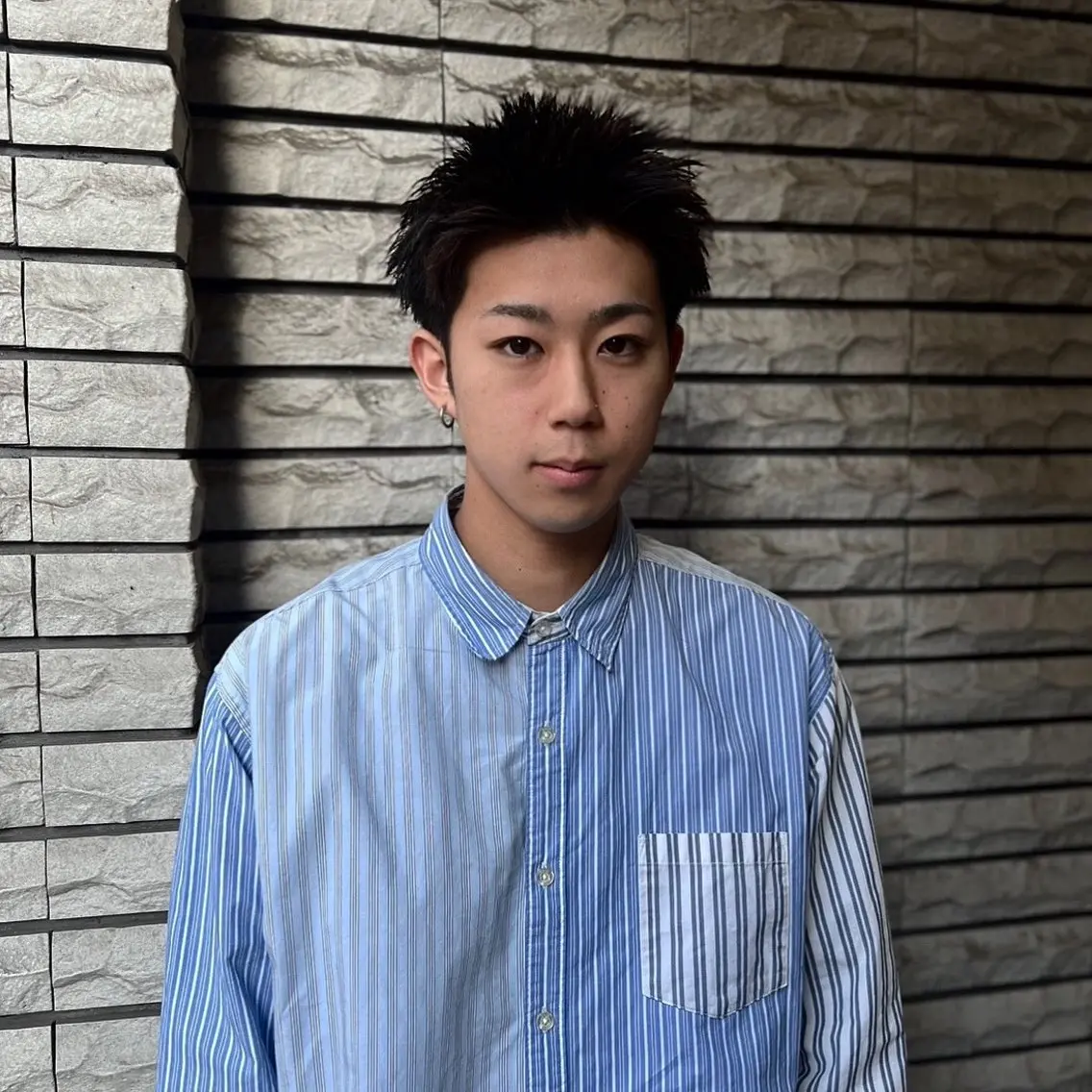 メンズ スパイキーショート 赤木 俊太のヘアスタイル