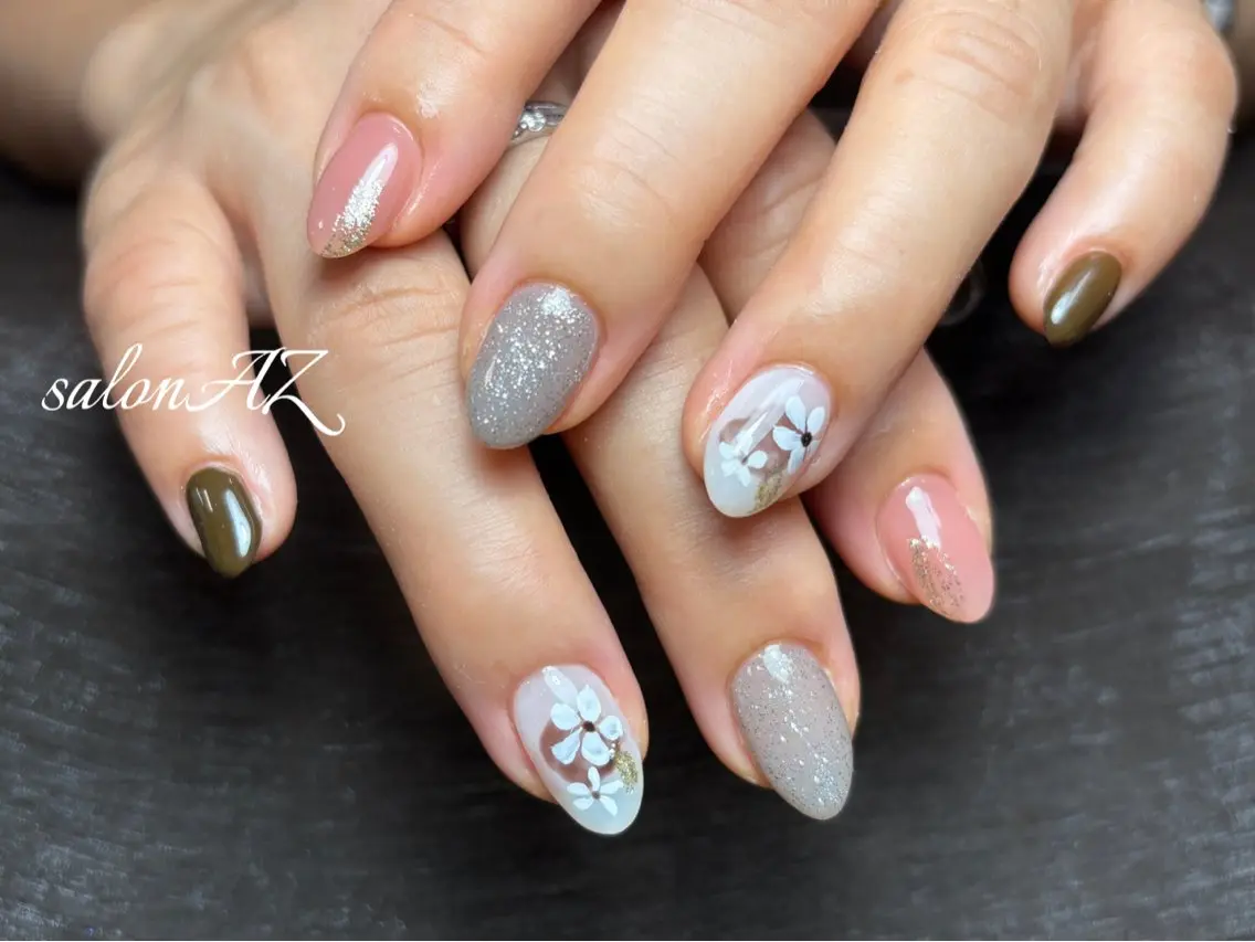 ネイル アートネイル 長さ出し フットネイル フレンチネイル ジェルネイル ハンドネイル salon AZのネイルデザイン