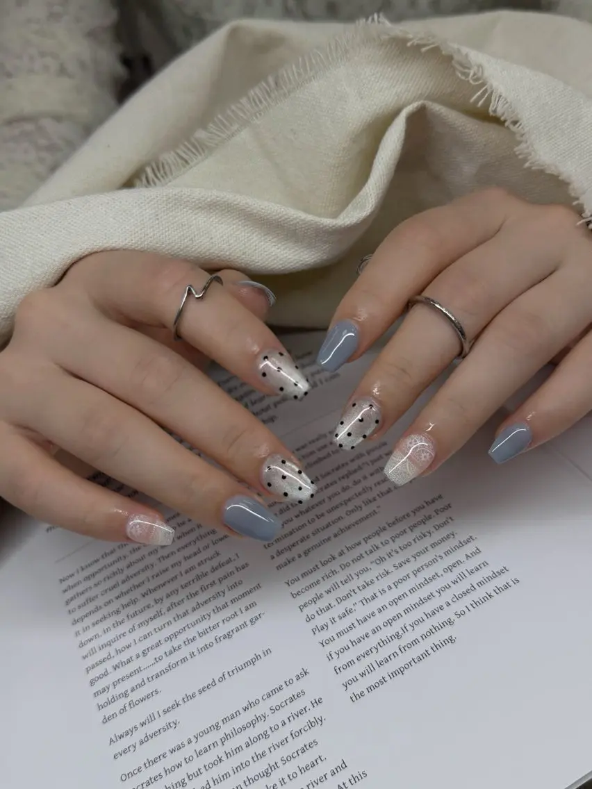 ネイル Mira Nail Studioのネイルデザイン
