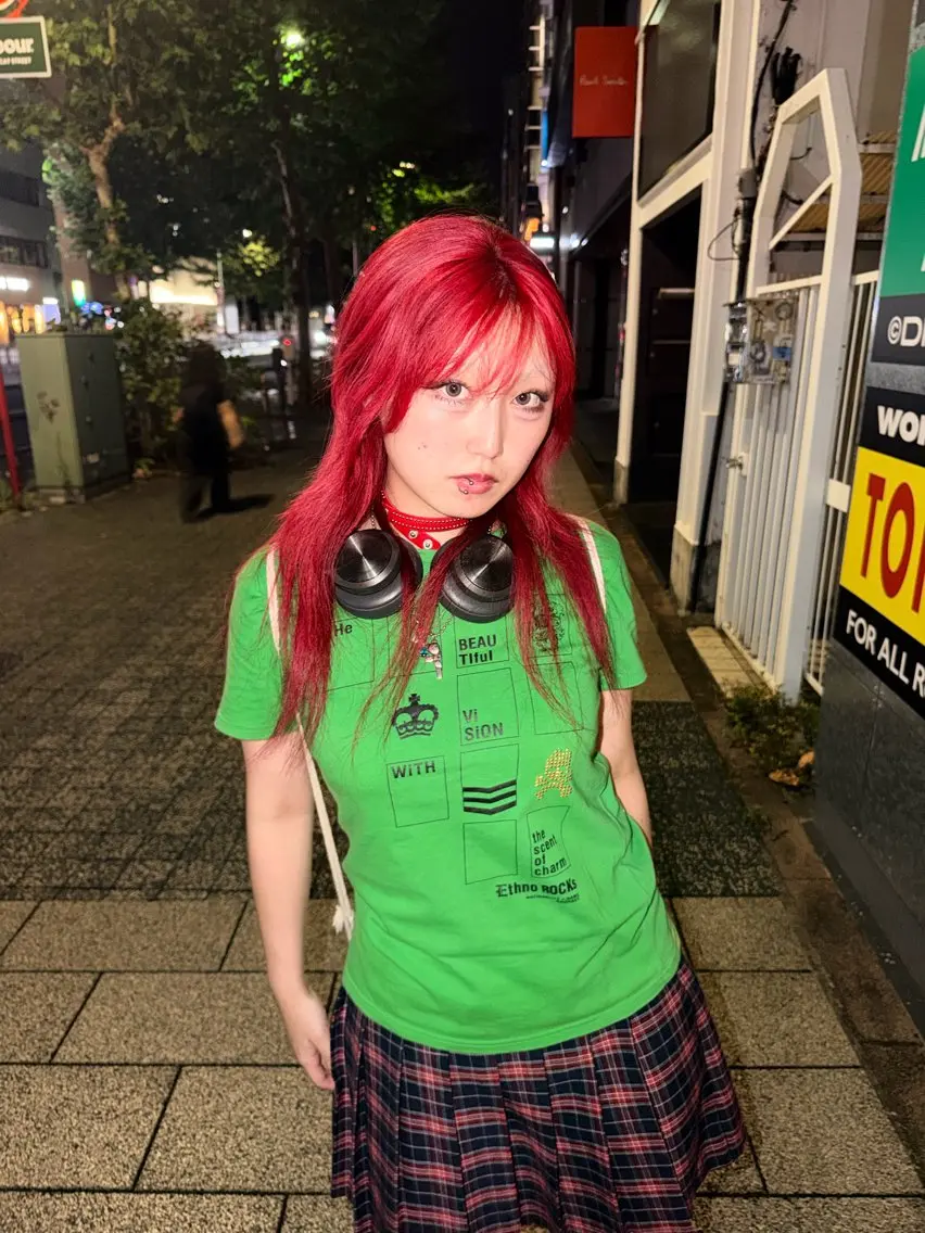 ロング カラー ブロンド デザインカラー ダブルカラー ハイトーンカラー レッドカラー ヘアカラー 個性的カラー ☆≡ねねのヘアスタイル