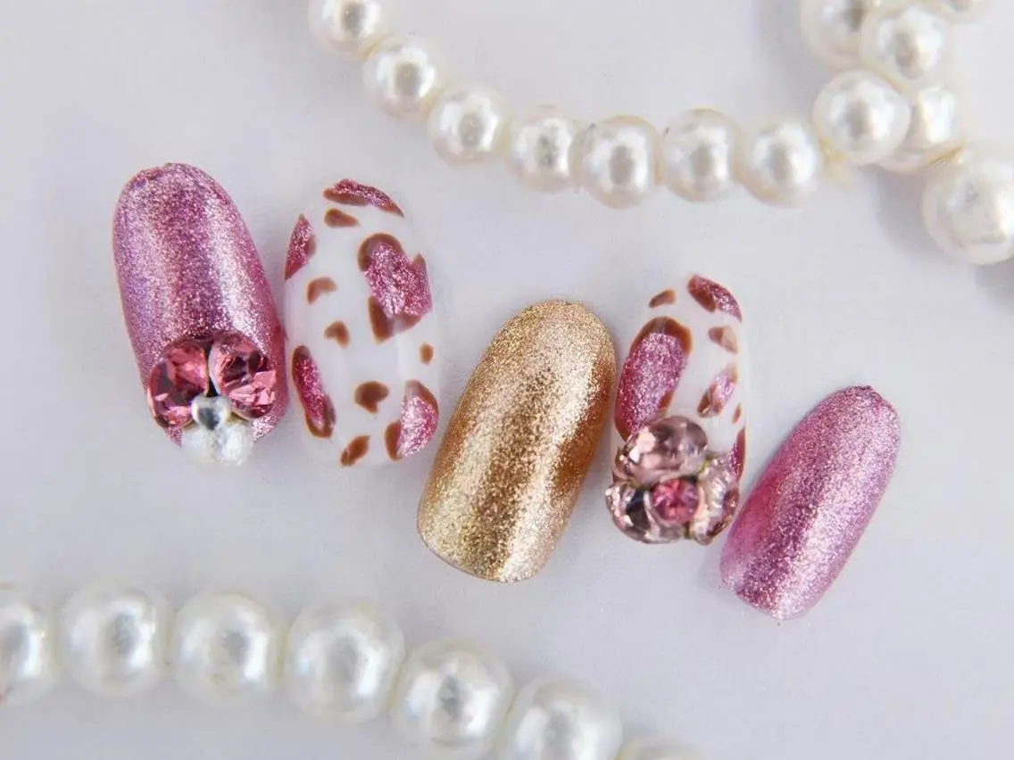 ネイル Tiary Nail Fのネイルデザイン