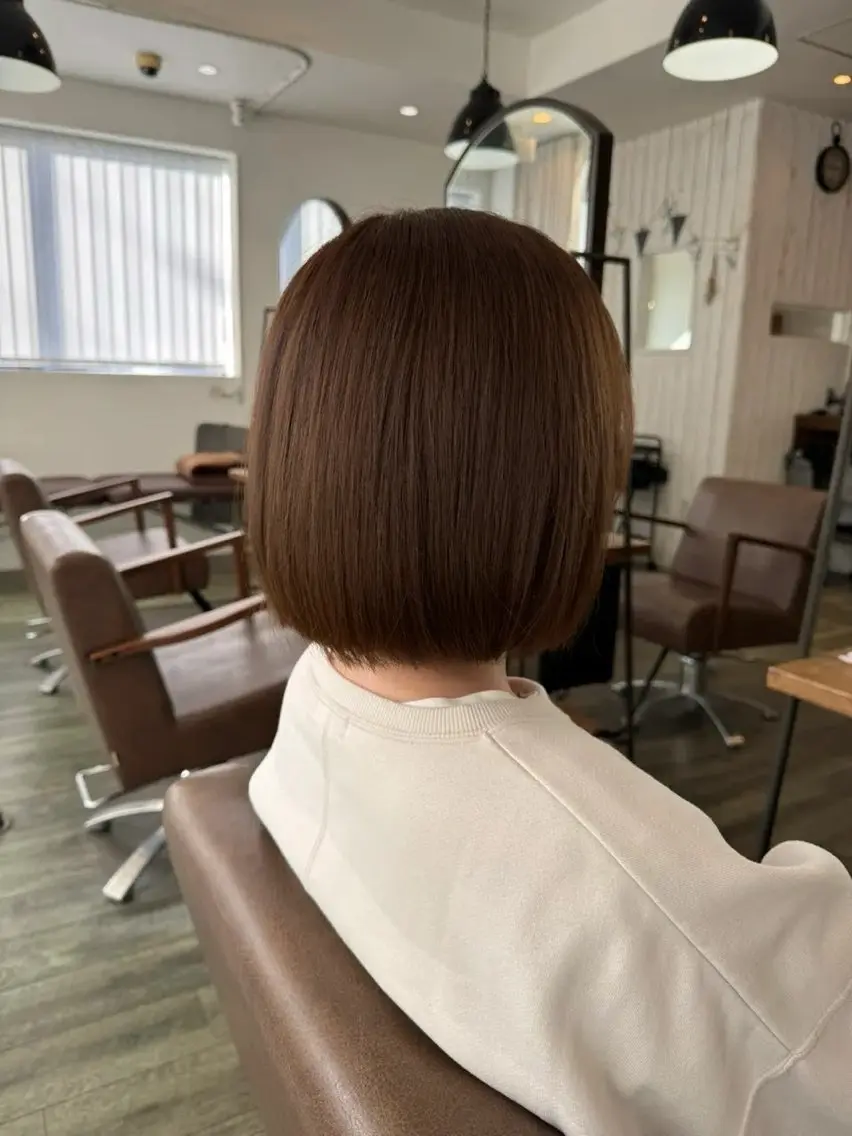 ミディアム カット akira bisou hairのマツエク・マツパデザイン