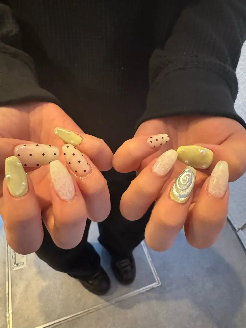 ネイル ハンドネイル Natsumi💎 堺筋本町ネイルサロンのネイルデザイン