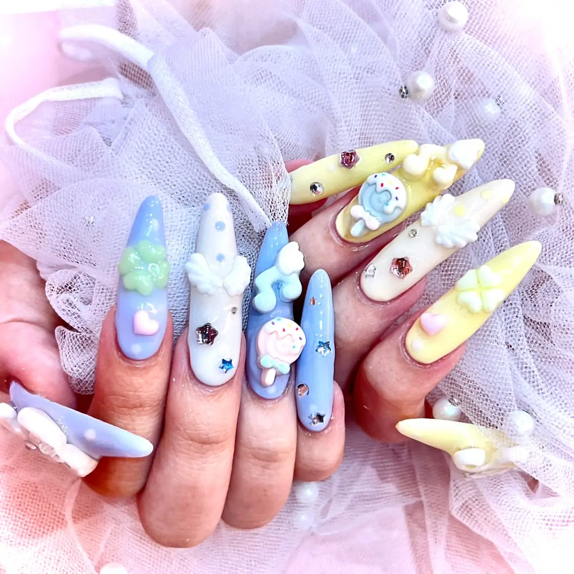 ネイル 持ち込み ハンドネイル KIREIE NAILSのネイルデザイン