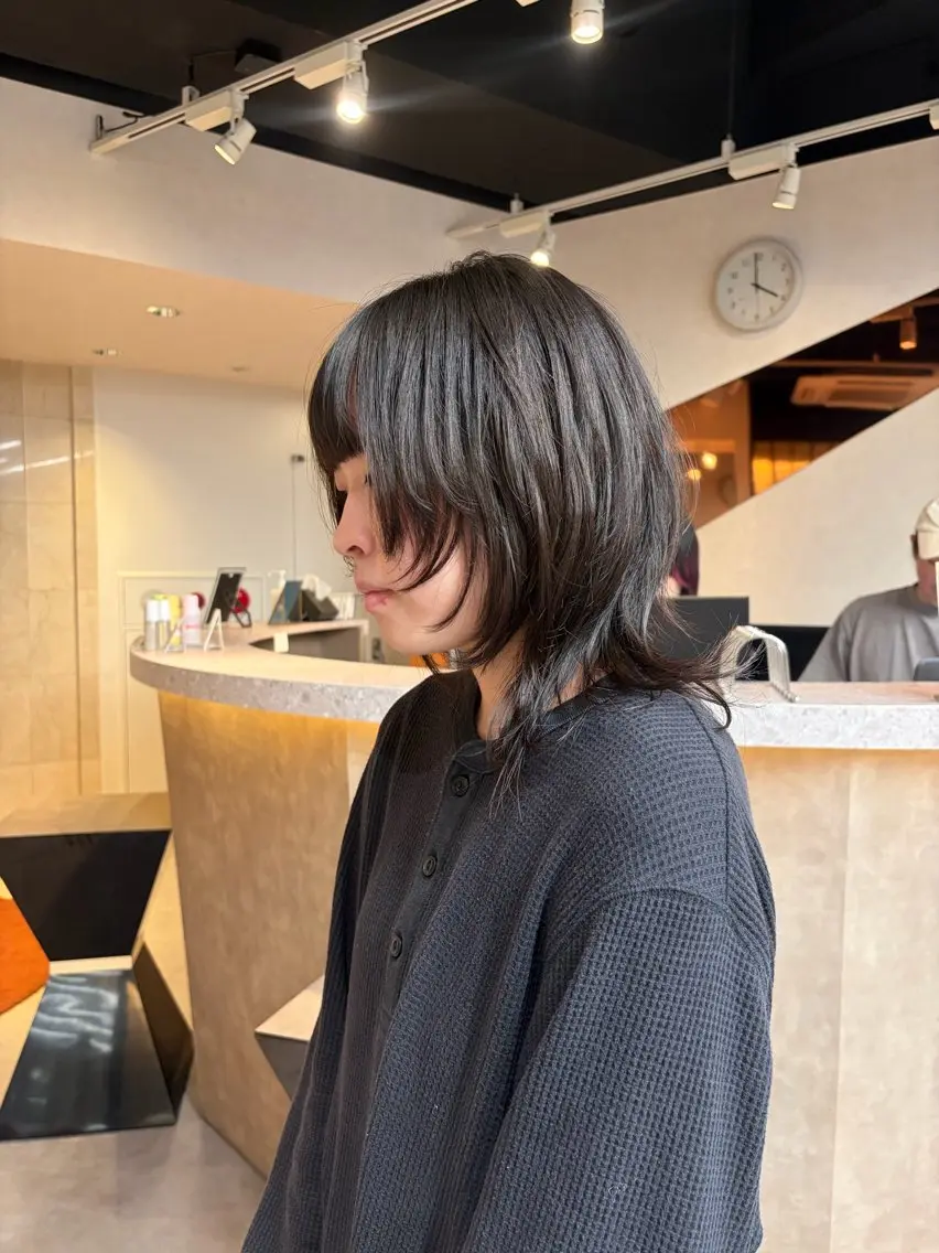 ミディアム み ゆのヘアスタイル