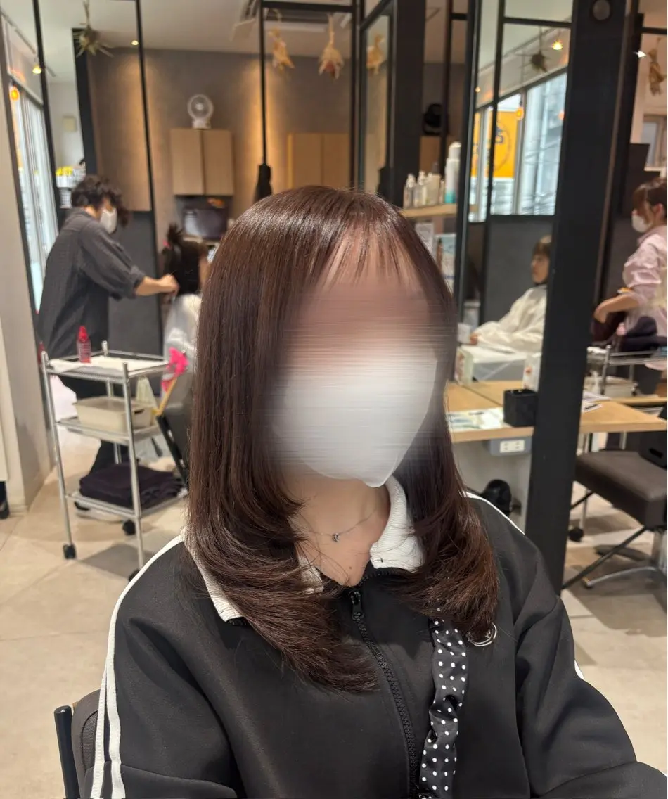 セミロング レイヤーカット konomi✧︎*。 ／暖色カラー🍒‎のヘアスタイル