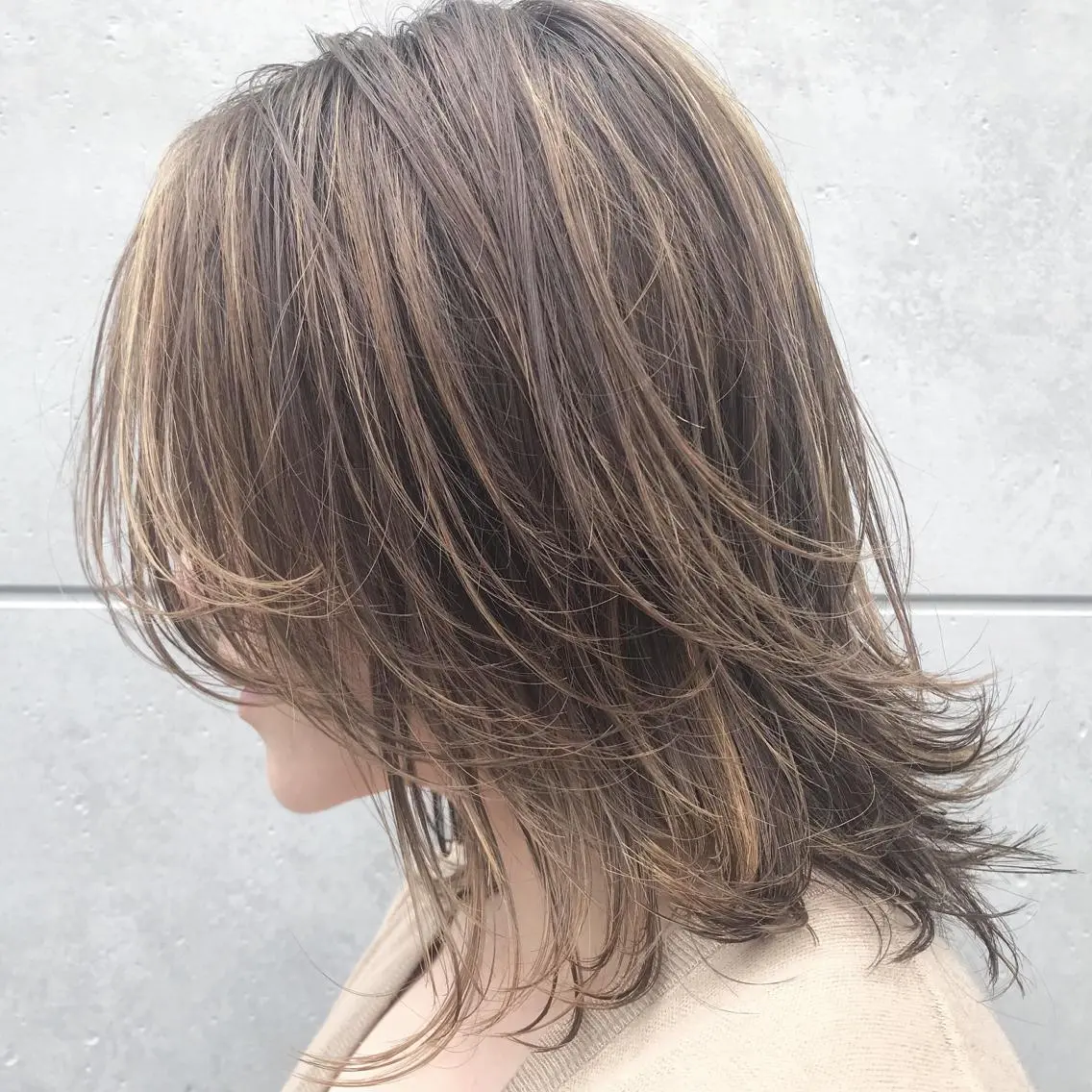 ミディアム 黒神 浩之のヘアスタイル