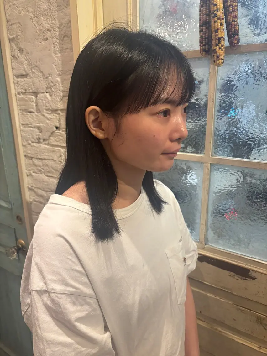 ミディアム カラー 顔周りカット カット ヘアカラー トリートメント 大塚 実優のヘアスタイル
