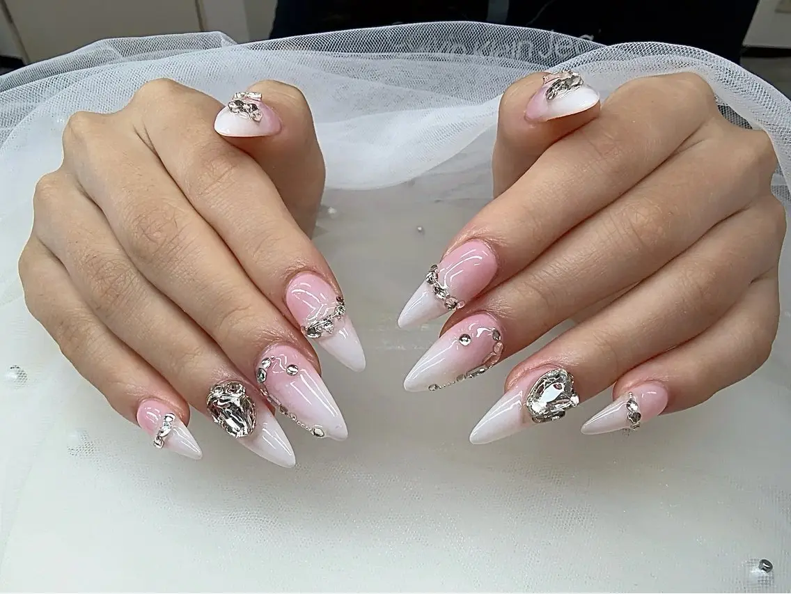ネイル Miyu nail Hinaのネイルデザイン