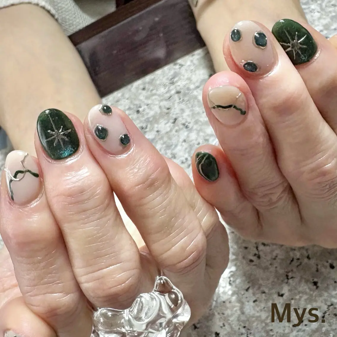 ネイル ハンドネイル Mys. 三上紗紀のネイルデザイン