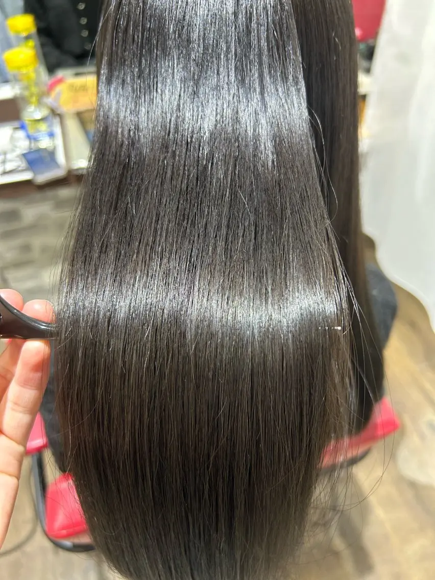 ロング カラー 森 麻衣葉のヘアスタイル